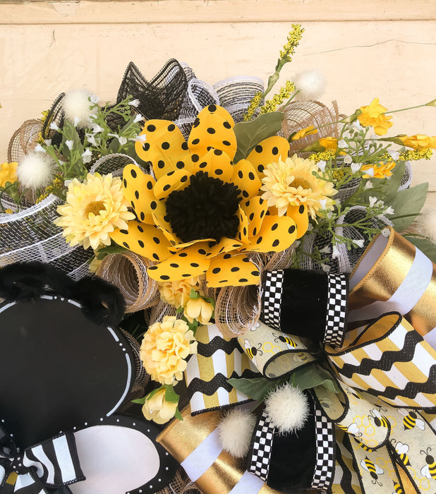 Bumble Bee Wreath